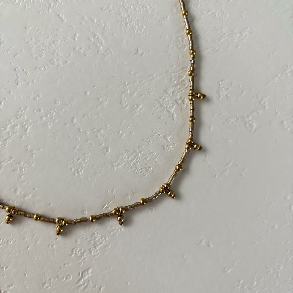 Collier Doré en Acier Inoxydable Élégant |  Camélia